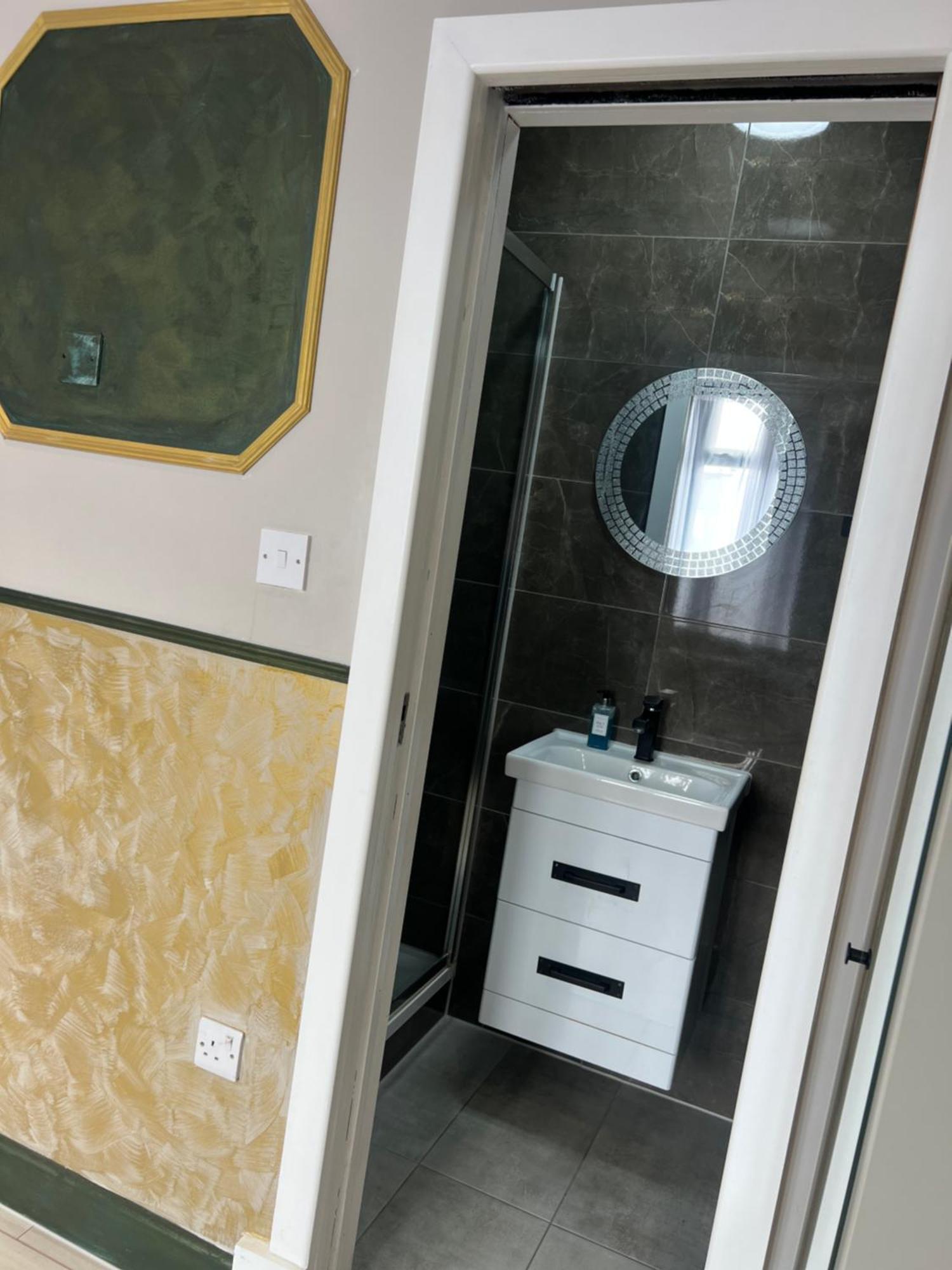 Best Base Palmers Green Exterior foto